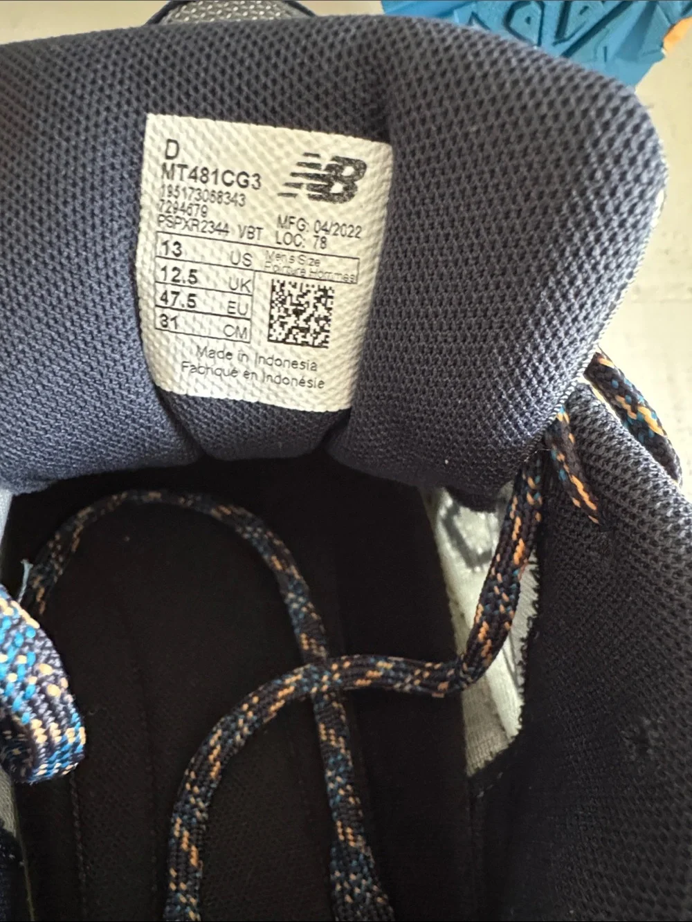 New Balance Mens 481 v3 Grey & Blue Trail Sneakers. Minimal wear.